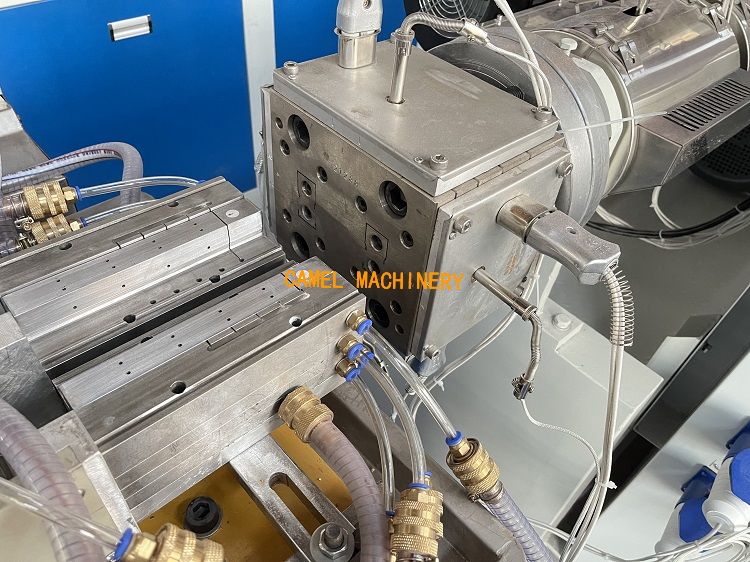 small plastic profile making machine /production line /extrusion line  